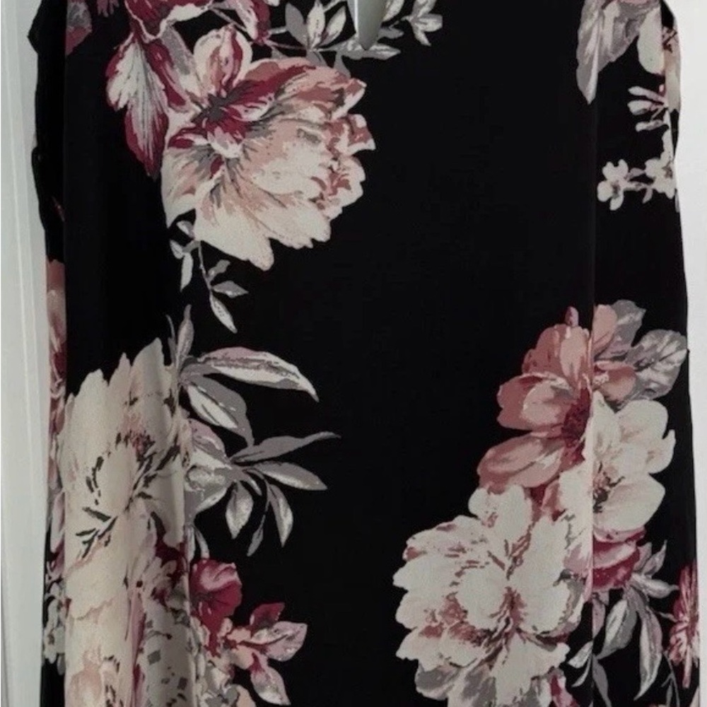 Socialite Black and Pink Floral Dress Size Large